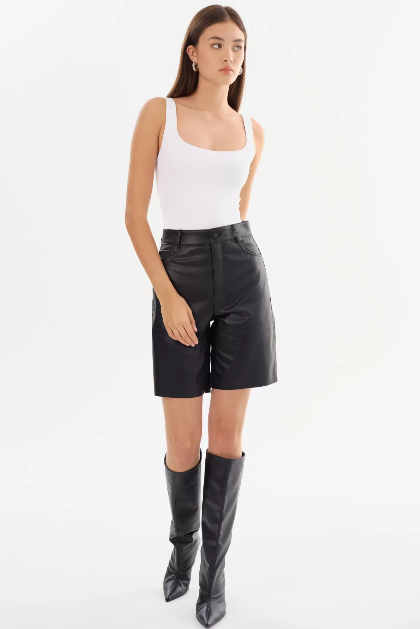 LAMARQUE ARAE | Faux Leather Shorts Black New