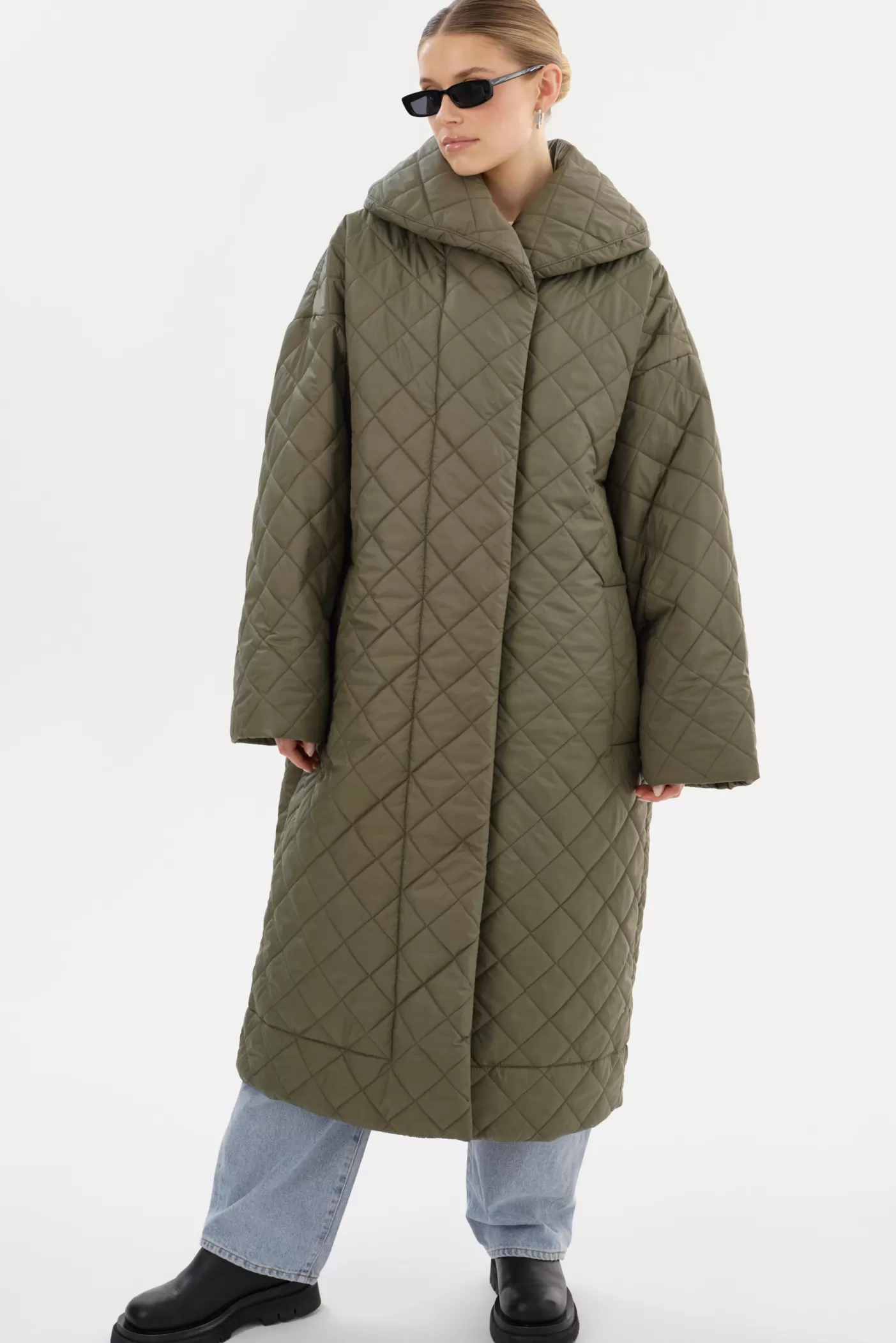 LAMARQUE HENDRIKA | Oversized Quilted Coat Sage Hot